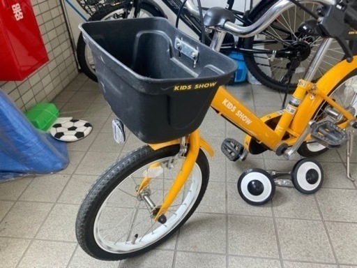 子供用自転車　補助輪付き　　16インチ　状態良好
