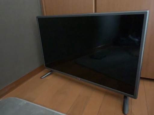 32型地デジ/BS/CSフルハイビジョンテレビ