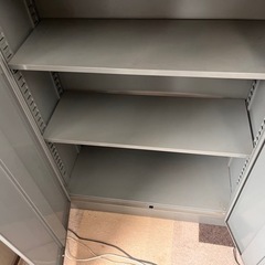 オカムラ　キャビネットの画像