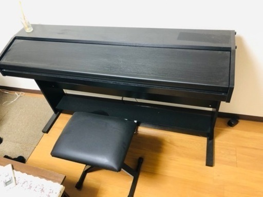 鍵盤楽器、ピアノ KAWAI CN33B