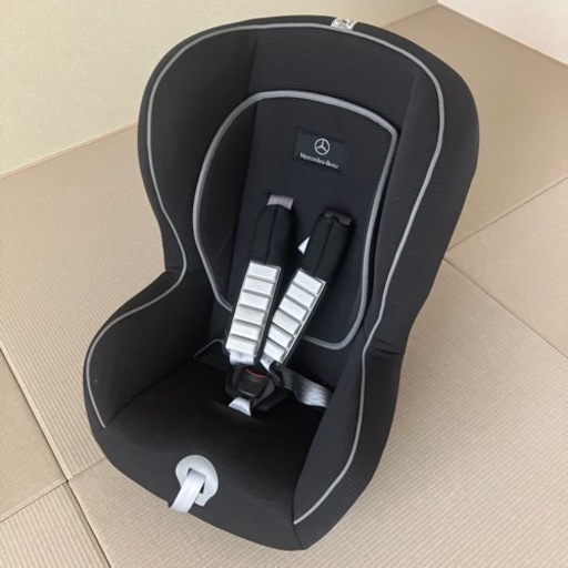 チャイルドシート（メルセデスベンツ純正品）