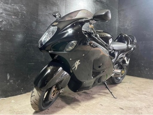 ★お支払総額44.8万円★ 買取強化中！どんな車両も1万円～保証します！ スズキ GSX1300R隼 機関、外観良好！低走行！1万キロ台！カスタムあり♪ ツーリングに♪