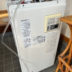 ガス給湯器の画像