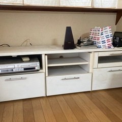 テレビ台　白　収納