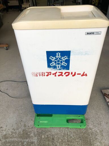 SANYO 冷凍庫 SCR-S42 年式不明