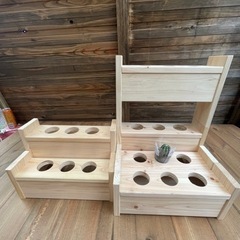 サボテン🌵飾り台、残り2台です🙇
