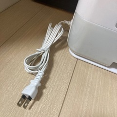 アイリスオーヤマ　コンパクト　除湿機の画像