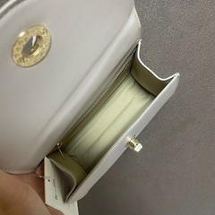 新品ショルダーバッグの画像