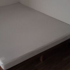 檜ダブルベッド+モットンマットレスの画像