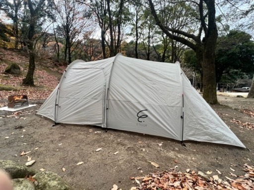 キャンプ テントトンネル かまぼこ アウトドア 美品 設営簡単