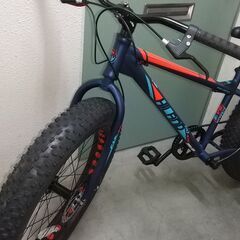 新品マウンテンバイク