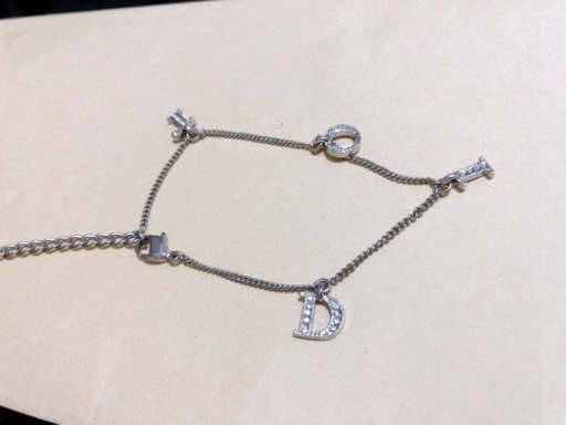 Diorブレスレット