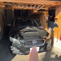 レボーグ　1.6 GTS アイサイトAWD
