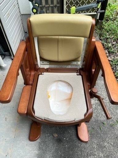 ポータブルトイレ木製