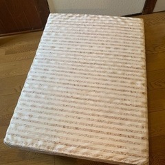 西川ムアツマットレス　シングル　折りたたみの画像