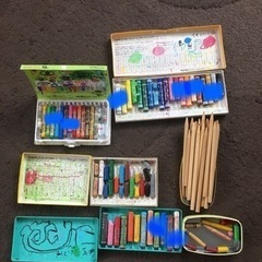 クレヨン、色鉛筆の画像