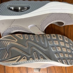 26センチ　スニーカーの画像