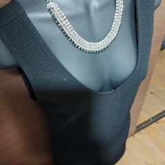 【新品】FOREVER21　黒　ワンピース　ミニ丈の画像
