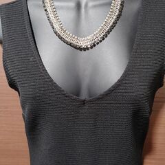 【新品】FOREVER21　黒　ワンピース　ミニ丈の画像