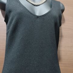 【新品】FOREVER21　黒　ワンピース　ミニ丈