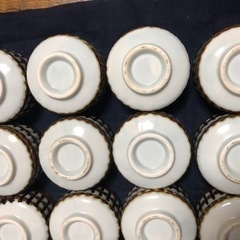 湯呑み16個セットの画像