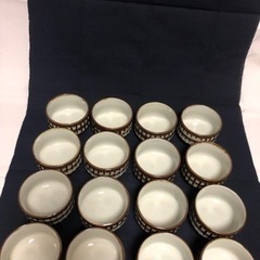 湯呑み16個セットの画像