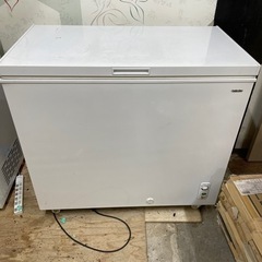 冷凍ストッカー　業務用冷凍庫　205L