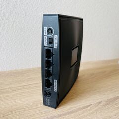 強力でコンパクトなWiFiルーター (I-O Data WN-SX300FR/E)の画像