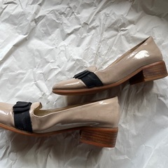 oriental traffic エナメルパンプスの画像