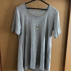 ユニクロ　レディース　Tシャツ