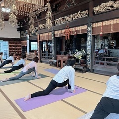 【東浦イオンのすぐ近く！】お寺でヨガクラスやってます。