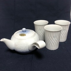 有田焼　透かし　急須と湯呑みセット