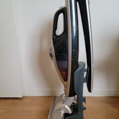 日立　コードレス掃除機　2018年製の画像