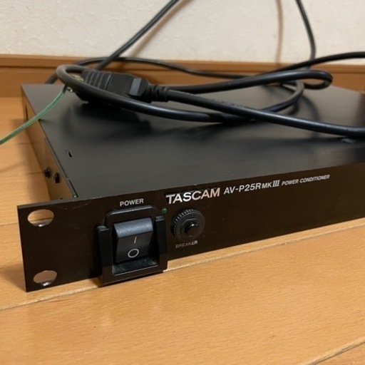 TASCAM AV-P25Rmk3 パワーディストリビューター　コンディショナー