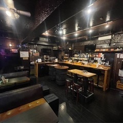 シューティングバー　スタッフ急募！未経験OK！！の画像