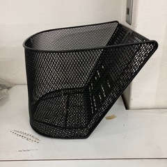 新品　スクーター、原付、前カゴの画像