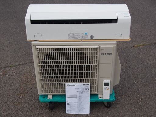 IRIS OHYAMA アイリスオーヤマ 主に10畳向け 2018年製 冷房2.8kW 暖房3.6kW エアコン IRA-2802A 100V 平行型コンセント 基本に忠実なスタンダードシリーズ