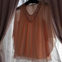 レディース夏用の服の画像