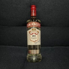 スミノフ レッド　ウォッカ 40％　750ml