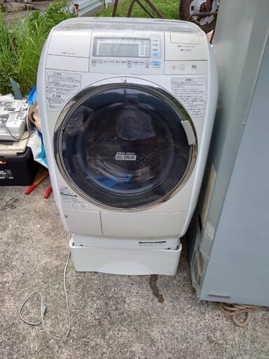 取引中☆HITACHI ドラム式洗濯乾燥機 10kg/6k