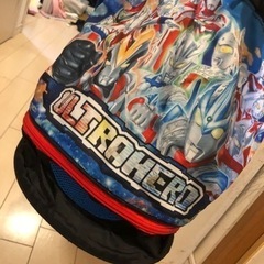 ウルトラマンのプールバッグの画像