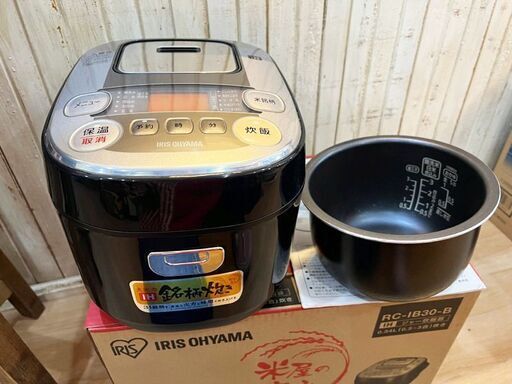通電確認済 2017年製 アイリスオーヤマ IH炊飯器 RC-IB30-B 3合 銘柄炊き分け機能付き 大火力 家庭用炊飯器 中古 中古家電
