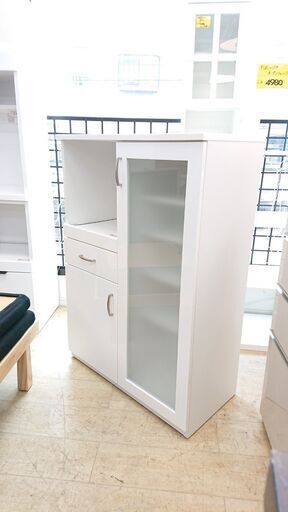 美品 ニトリ コパン キッチンカウンター ハイタイプ 鏡面仕上げ■1枚ガラス扉+1枚扉 棚板可動式 スライドテーブル 引き出し1個 ホワイト 鏡面仕上げ レンジボード キッチンボード 食器棚■近隣配送無料 買取帝国 朝霞店