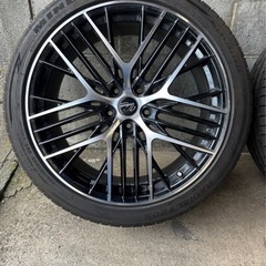 タイヤ、ホイール　4本セット　20インチ