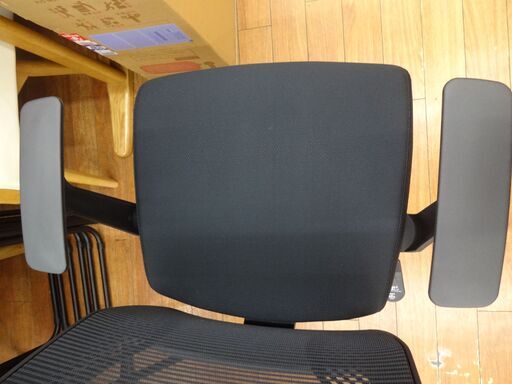 オカムラ VCメッシュチェア 8VCM1AFHR1【モノ市場東浦店】147 8VCM1A FHR5 |オカムラ VCメッシュチェア オフィスチェア 肘無し 