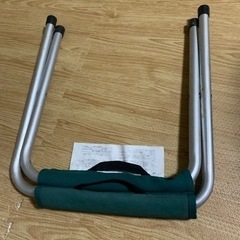 折りたたみイスの画像