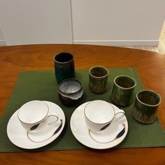 手焼き茶器とジバンシーペアコーヒーカップ