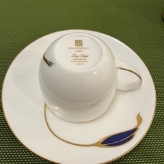 手焼き茶器とジバンシーペアコーヒーカップの画像