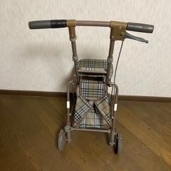 シルバーカー　補修跡あり