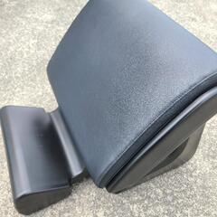 トヨタ　純正オットマン フットレスト２個セットの画像